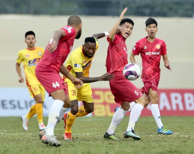 CLB Sài Gòn và những ông già tại V.League 2021 - Ảnh 4. CLB Sài Gòn và những ông già tại V.League 2021 - Ảnh 4.