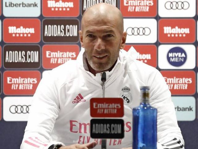 Benzema chấn thương nặng hơn dự kiến, Zidane không muốn mạo hiểm - Ảnh 2.