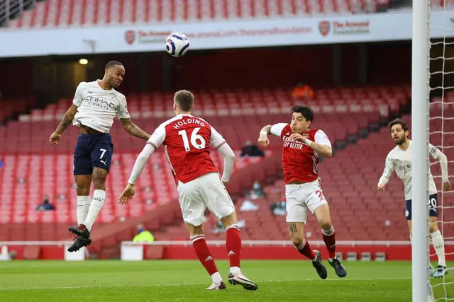 Arsenal 0-1 Man City: Sterling lập công, Man City thắng trận thứ 13 liên tiếp - Ảnh 1.