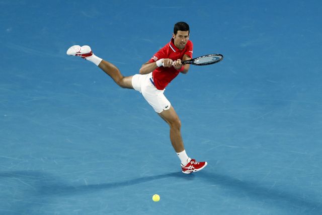 ATP Cup: Novak Djokovic ngược dòng ngoạn mục trước Zverev - Ảnh 1.