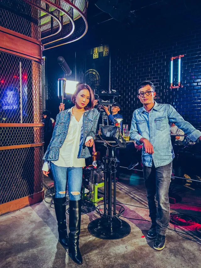 Đã mắt với hàng trăm set đồ sang chảnh của Hồng Diễm trong Hướng dương ngược nắng - Ảnh 21. Đã mắt với hàng trăm set đồ sang chảnh của Hồng Diễm trong Hướng dương ngược nắng - Ảnh 21.