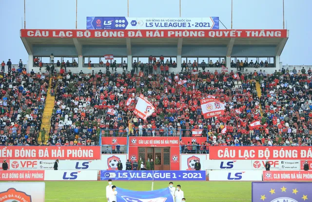 ẢNH: Đánh bại CLB Hải Phòng, CLB Hà Nội có chiến thắng đầu tiên tại V.League 2021 - Ảnh 6. ẢNH: Đánh bại CLB Hải Phòng, CLB Hà Nội có chiến thắng đầu tiên tại V.League 2021 - Ảnh 6.