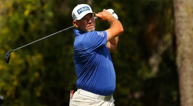 Lee Westwood tiếp tục dẫn đầu sau vòng 3 The Players Championship 2021 - Ảnh 1.