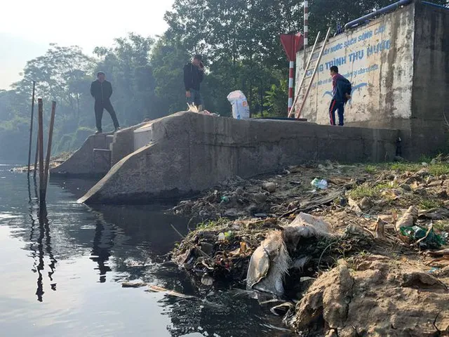 Sống bên những dòng sông chết - Ảnh 1.