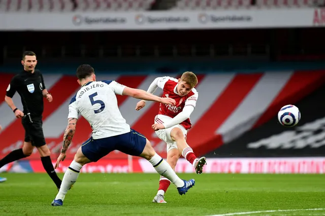 Arsenal 2-1 Tottenham: Lamela lập siêu phẩm, Pháo thủ vẫn ngược dòng ngoạn mục - Ảnh 1.