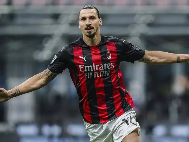 Zlatan Ibrahimovic trở lại ĐTQG Thụy Điển - Ảnh 2.