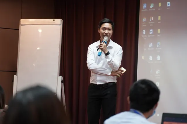 CEO Nguyễn Đình Mạnh - Giảng viên đào tạo về thương hiệu cá nhân trên mạng xã hội - Ảnh 1.