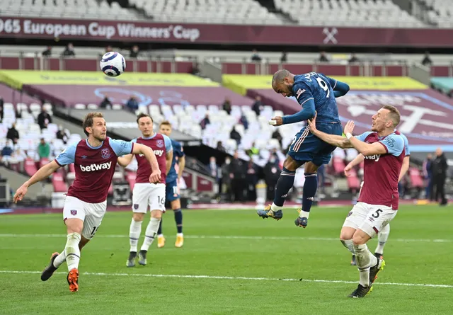 West Ham 3-3 Arsenal: Pháo thủ bừng tỉnh, ngược dòng ngoạn mục! - Ảnh 6.