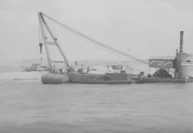 Kênh đào Suez: Lịch sử tuyến đường thủy huyết mạch quan trọng của thế giới - Ảnh 7. Kênh đào Suez: Lịch sử tuyến đường thủy huyết mạch quan trọng của thế giới - Ảnh 7.