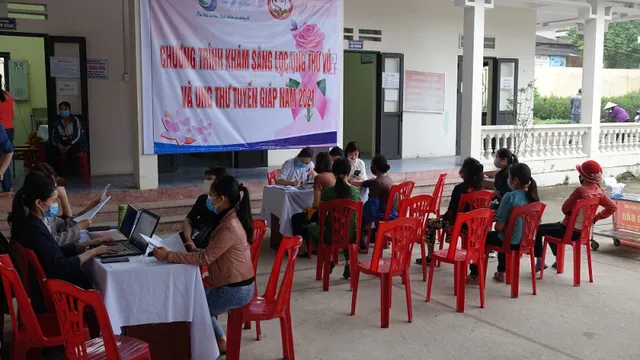 Khám sàng lọc ung thư vú, ung thư tuyến giáp miễn phí cho 480 người dân Quảng Ninh - Ảnh 1. Khám sàng lọc ung thư vú, ung thư tuyến giáp miễn phí cho 480 người dân Quảng Ninh - Ảnh 1.