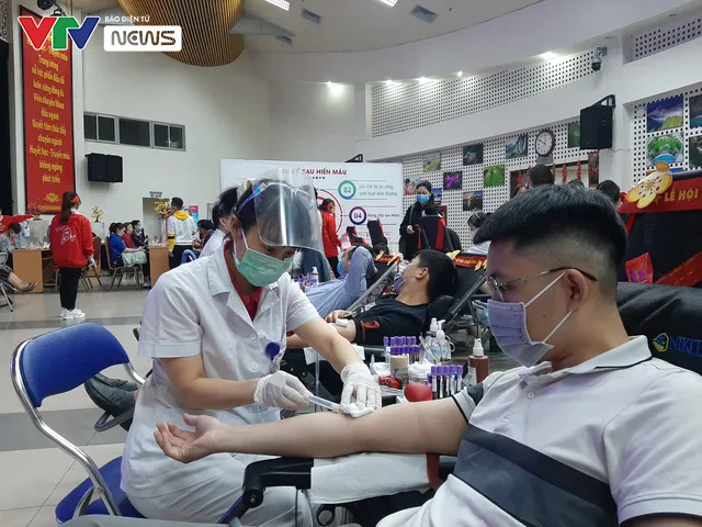 Lễ hội Xuân hồng 2021 dự kiến tiếp nhận 4.000 đơn vị máu - Ảnh 1. Lễ hội Xuân hồng 2021 dự kiến tiếp nhận 4.000 đơn vị máu - Ảnh 1.