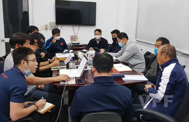 HLV Park Hang-seo và các cộng sự trở lại công việc, chuẩn bị cho các mục tiêu trọng điểm trong năm 2021 - Ảnh 1.
