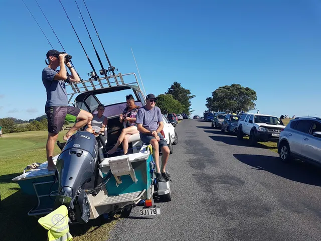 Hàng nghìn người dân New Zealand sơ tán sau cảnh báo sóng thần trên toàn khu vực Thái Bình Dương - Ảnh 1.