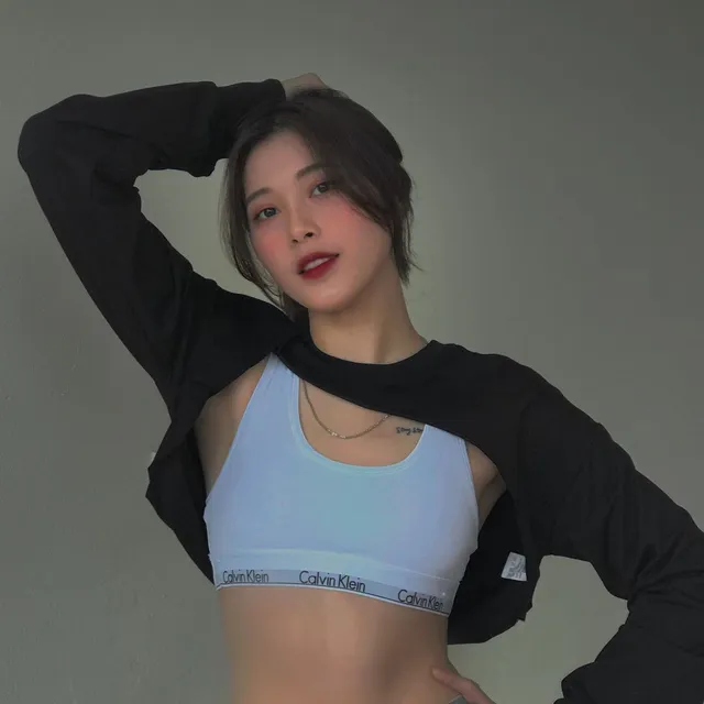 CLB chủ quản xác nhận Hotgirl bóng chuyền 19 tuổi Đặng Thu Huyền chính thức giải nghệ - Ảnh 11. CLB chủ quản xác nhận Hotgirl bóng chuyền 19 tuổi Đặng Thu Huyền chính thức giải nghệ - Ảnh 11.