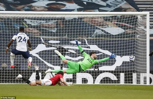 Tottenham 1-3 Man Utd: Ngược dòng mãn nhãn - Ảnh 2.