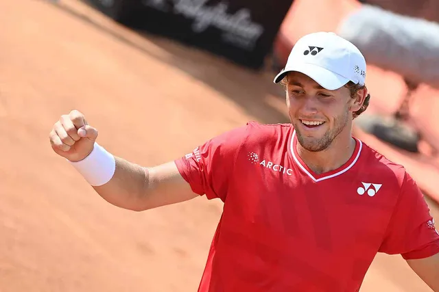 Tứ kết Monte Carlo Masters 2021: Tsitsipas dễ dàng đi tiếp, Daniel Evans ngược dòng thành công - Ảnh 6.