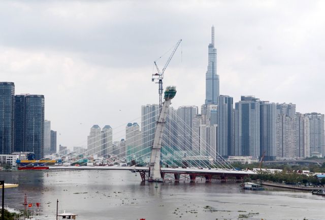 Cầu Thủ Thiêm 2 sẽ thi công trở lại cuối tháng 4/2021 - Ảnh 1.
