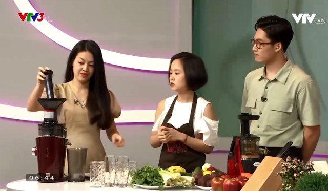 Café Sáng 26/4:  Gặp gỡ 3 chàng trai trẻ siêu tranh biện, quán quân The Debaters 2021 - Ảnh 2.