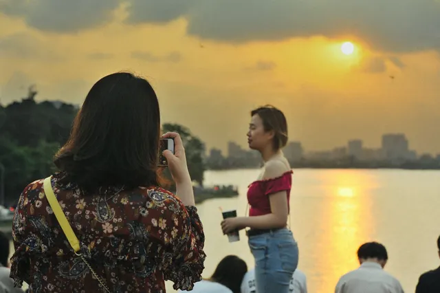Nhà ga thuỷ phi cơ: Điểm hẹn với hoàng hôn - Ảnh 5. Nhà ga thuỷ phi cơ: Điểm hẹn với hoàng hôn - Ảnh 5.