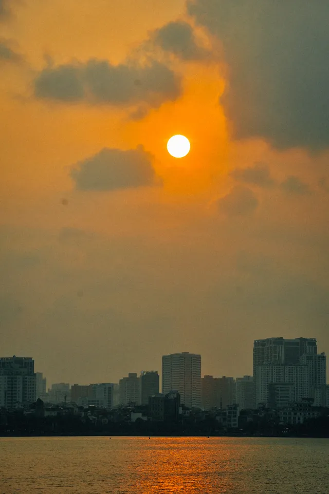 Nhà ga thuỷ phi cơ: Điểm hẹn với hoàng hôn - Ảnh 7. Nhà ga thuỷ phi cơ: Điểm hẹn với hoàng hôn - Ảnh 7.