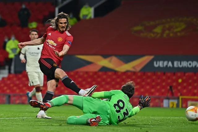 Ngược dòng ngoạn mục, Man Utd đánh bại AS Roma để đặt 1 chân vào chung kết Europa League - Ảnh 3.