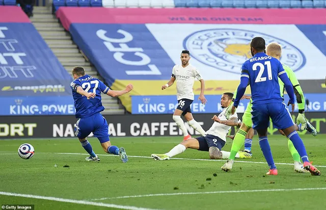 Leicester 0-2 Man City: Thẳng tiến tới ngôi vô địch - Ảnh 2. Leicester 0-2 Man City: Thẳng tiến tới ngôi vô địch - Ảnh 2.