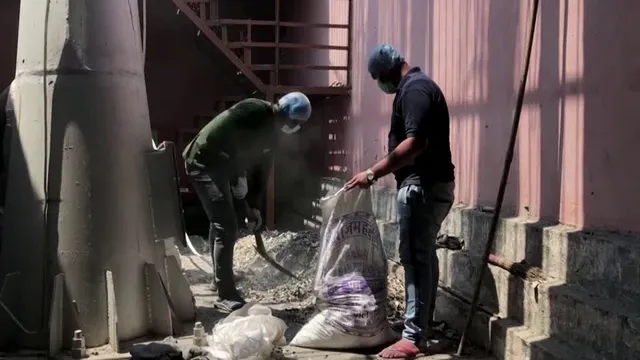 Ám ảnh những bao tải tro cốt vô thừa nhận tại Ấn Độ - Ảnh 1. Ám ảnh những bao tải tro cốt vô thừa nhận tại Ấn Độ - Ảnh 1.