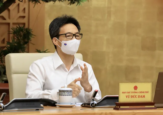 Kiên định mục tiêu kép, không để đứt gãy nền kinh tế - Ảnh 4. Kiên định mục tiêu kép, không để đứt gãy nền kinh tế - Ảnh 4.