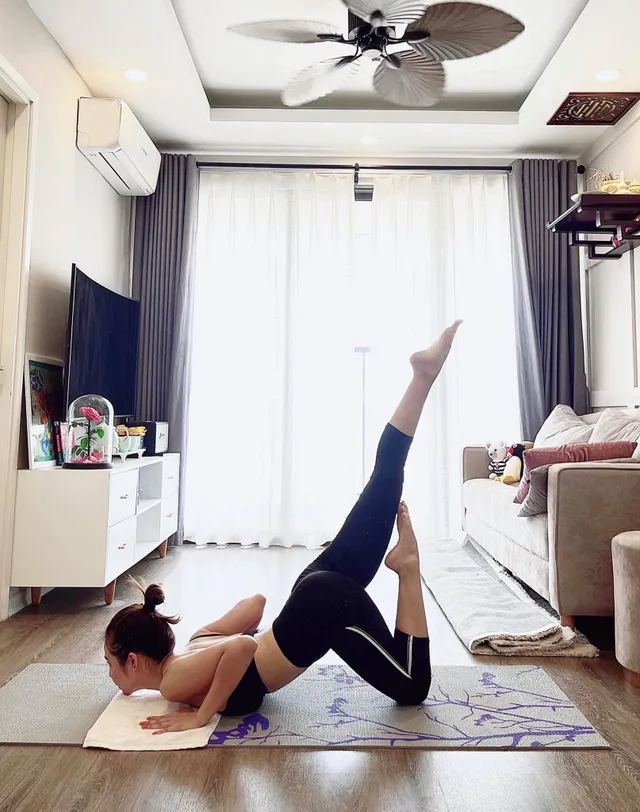 Diễn viên Việt tuần qua: Doãn Quốc Đam hóa chàng thơ, Lương Thu Trang đảm đang nội trợ - Ảnh 2. Diễn viên Việt tuần qua: Doãn Quốc Đam hóa chàng thơ, Lương Thu Trang đảm đang nội trợ - Ảnh 2.