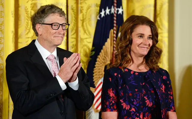 Vợ chồng Bill Gates bắt đầu chia tài sản - Ảnh 1. Vợ chồng Bill Gates bắt đầu chia tài sản - Ảnh 1.