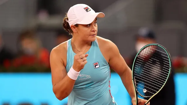 Simona Halep dừng bước tại vòng 3 giải quần vợt Madrid mở rộng 2021 - Ảnh 4. Simona Halep dừng bước tại vòng 3 giải quần vợt Madrid mở rộng 2021 - Ảnh 4.