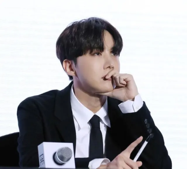 J-Hope của BTS quyên góp 89.000 đô la cho các nạn nhân bị bạo lực ở Tanzania nhân Ngày trẻ em - Ảnh 1. J-Hope của BTS quyên góp 89.000 đô la cho các nạn nhân bị bạo lực ở Tanzania nhân Ngày trẻ em - Ảnh 1.