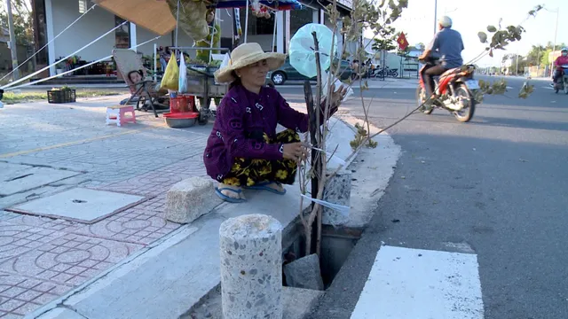 Giăng bẫy người đi đường với loạt nắp cống bị trộm nắp - Ảnh 2.