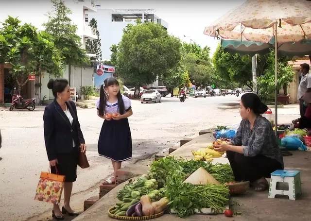 NSND Kim Xuân vào vai bà nội bỏ tiền mua cháu ruột từ người mẹ vô tâm - Ảnh 5.