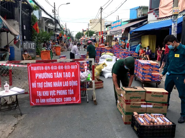 Quận Bình Tân tập trung xử lý các “điểm nóng” phát sinh nhiều ca dương tính với SARS-CoV-2 - Ảnh 1.