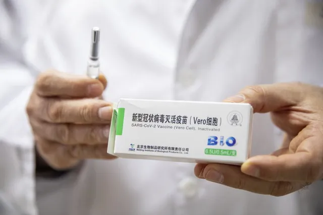 Tiêm vaccine thần tốc, hơn 1,4 tỷ dân Trung Quốc sống chung an toàn với COVID-19 - Ảnh 1.