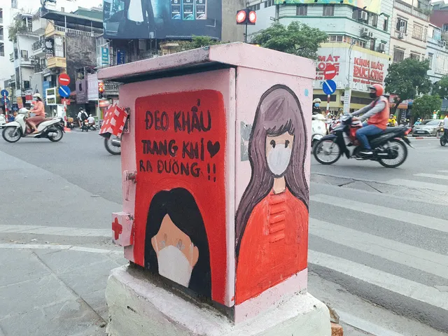 Những bốt điện tiếp sức cho đội ngũ y tế chống dịch COVID-19 - Ảnh 8. Những bốt điện tiếp sức cho đội ngũ y tế chống dịch COVID-19 - Ảnh 8.