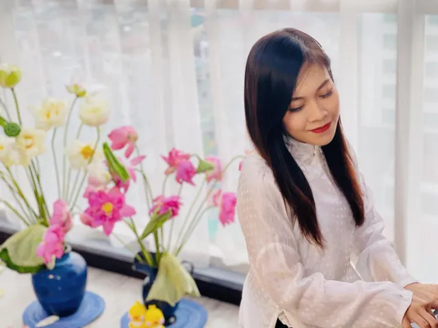 BTV Thời sự Hoàng Trang qua ống kính của con trai - Ảnh 8. BTV Thời sự Hoàng Trang qua ống kính của con trai - Ảnh 8.