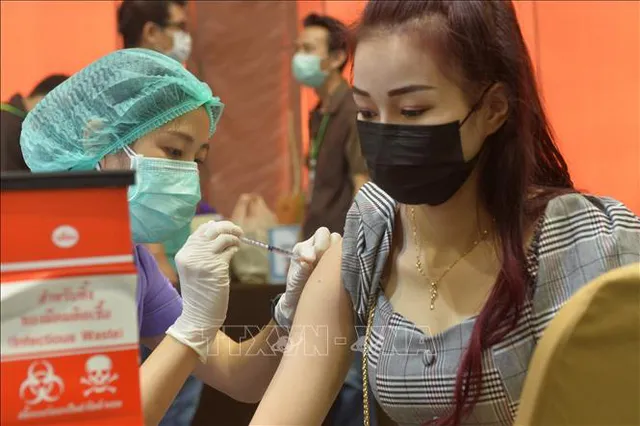 Hơn 3,7 triệu trường hợp tử vong vì COVID-19 trên toàn cầu - Ảnh 1. Hơn 3,7 triệu trường hợp tử vong vì COVID-19 trên toàn cầu - Ảnh 1.
