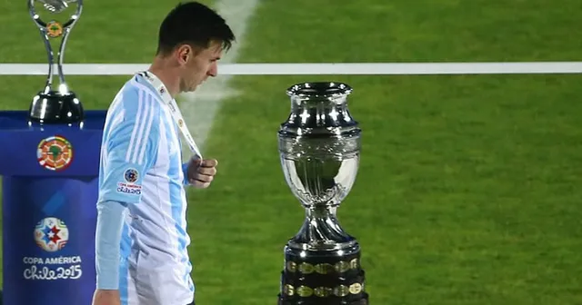 Messi cân nhắc không tham gia Copa America 2021 - Ảnh 2. Messi cân nhắc không tham gia Copa America 2021 - Ảnh 2.