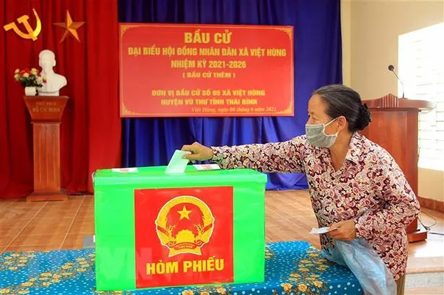 Hà Nội và một số địa phương tổ chức bầu thêm, bầu lại - Ảnh 5. Hà Nội và một số địa phương tổ chức bầu thêm, bầu lại - Ảnh 5.