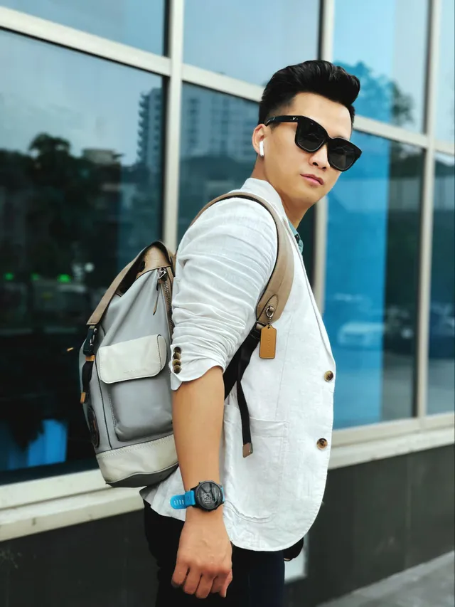 Bức tường thần thánh ở VTV mà không BTV hay MC nào là không có ảnh chụp cùng - Ảnh 20. Bức tường thần thánh ở VTV mà không BTV hay MC nào là không có ảnh chụp cùng - Ảnh 20.