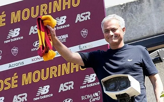 Jose Mourinho công bố 8 cái tên sẽ phải rời AS Roma - Ảnh 1.