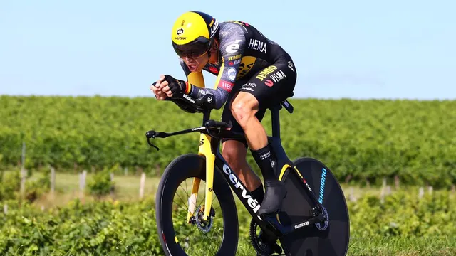 Chặng 20 giải xe đạp Tour de France: Wout van Aert giành chiến thắng - Ảnh 1.