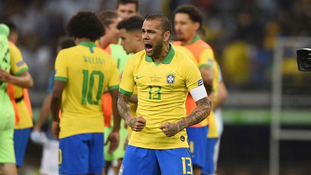 Dani Alves & vai trò dẫn dắt ĐT Olympic Brazil tại Tokyo 2020 - Ảnh 1.