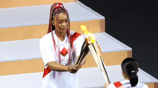 Naomi Osaka tự hào khi được thắp sáng đài đuốc Olympic Tokyo - Ảnh 1.