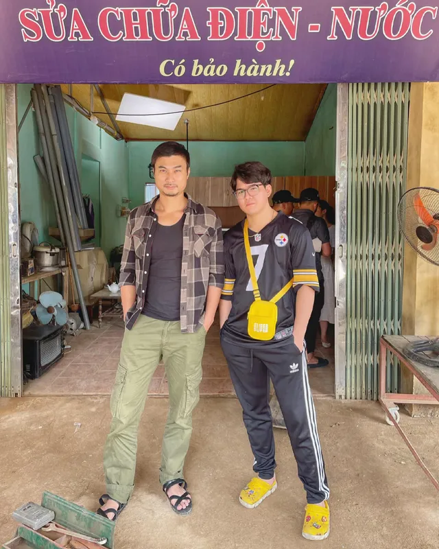 Mùa hoa tìm lại: Loạt cảnh hài hước Núi đáng yêu trêu ngươi anh trai Đồng cục súc - Ảnh 12.