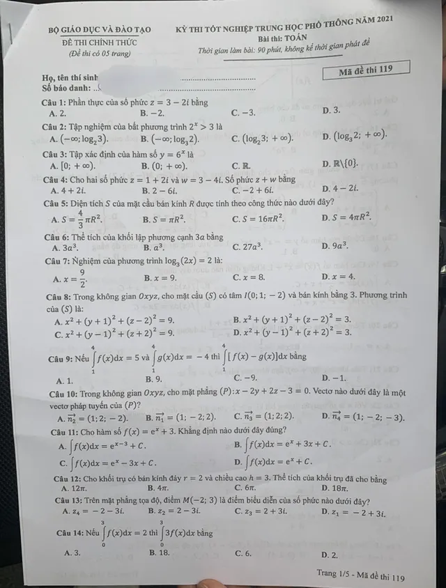 Đề thi môn Toán kỳ thi tốt nghiệp THPT 2021 - Ảnh 1. Đề thi môn Toán kỳ thi tốt nghiệp THPT 2021 - Ảnh 1.