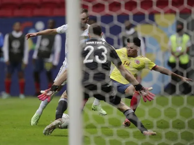 Thắng kịch tính Colombia sau loạt luân lưu, Argentina gặp Brazil tại chung kết Copa America 2021 - Ảnh 3. Thắng kịch tính Colombia sau loạt luân lưu, Argentina gặp Brazil tại chung kết Copa America 2021 - Ảnh 3.