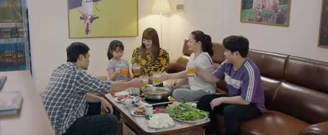 Mùa hoa tìm lại - Tập 19: Một phút sơ sểnh, Lệ bị vợ Đồng dắt mũi hòng giành lại con với Đồng - Ảnh 1. Mùa hoa tìm lại - Tập 19: Một phút sơ sểnh, Lệ bị vợ Đồng dắt mũi hòng giành lại con với Đồng - Ảnh 1.
